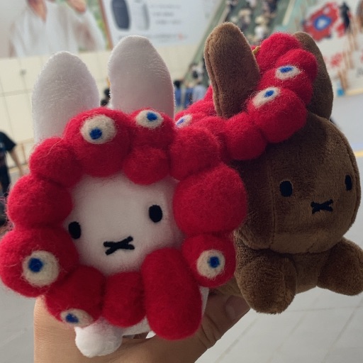 TWICE LOVELYS ぬいぐるみスリッパ ツウィ GIGO スリッパ ぬいぐるみ