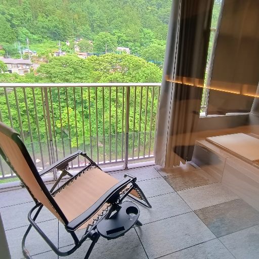 Tracyフリマ店