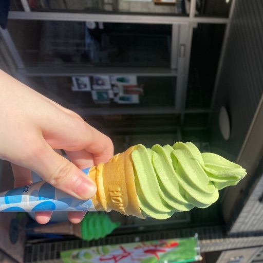 もも