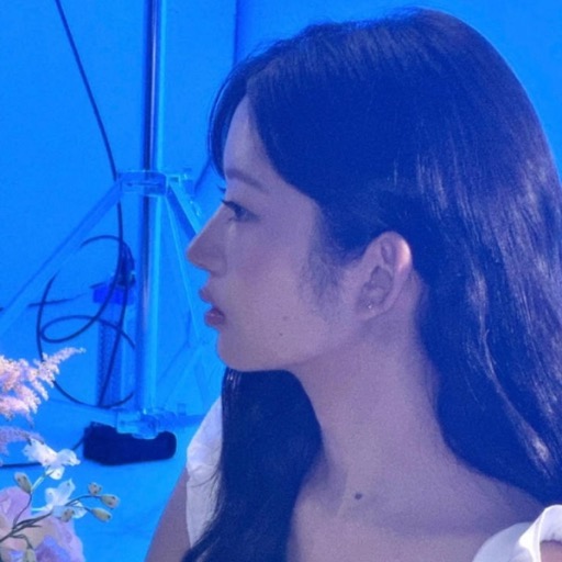 怜