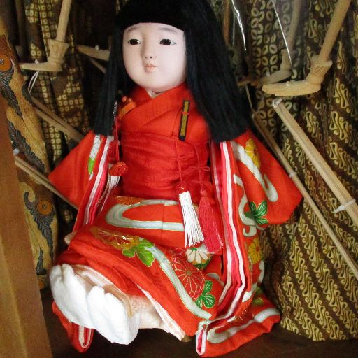 Yahoo!オークション - 彩色木彫 婦人像 彫刻家 古川順三作 在銘 日展参